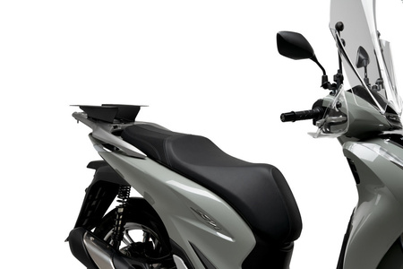 Zestaw do montażu kufra/pudełka puig do honda scoopy sh125i 20-21 czarny
