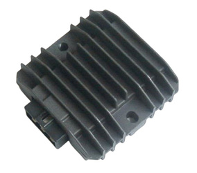 Tourmax regulator napięcia kawasaki zx 400 '87-'93, zx 500/550 '88-'89, zx 600 '87-'92, vn 750 '86-'93, vn 1500 '88-'92, zr 750 '91-'93, zx 250 '89-'93, zl 400 '88-'94 (oem:21066-1055) (made in japan)