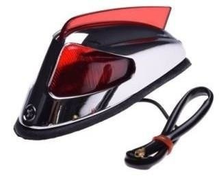 Lampa czerwona na błotnik motocykla chrom 12V 10W
