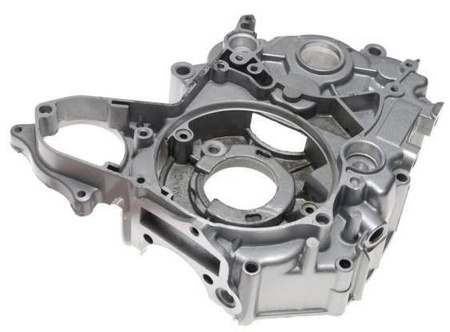 Karter silnika lewy 139Fmb 4T 50 Łożysko Kulkowe