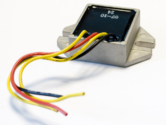 Cl regulator napięcia uni 12v 200 wat 35a