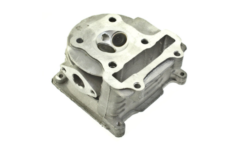 Głowica kompletna do cylindra gy6 4t 50ccm 46.5 mm (powiększone zawory) power force