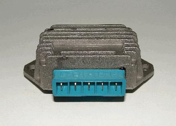 Regulator Piaggio Vespa Rush