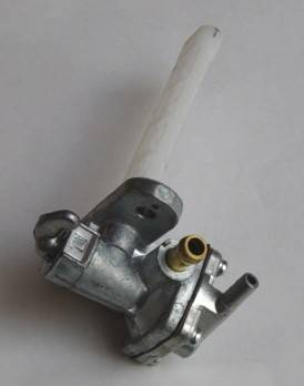 Kranik paliwa suzuki gs 450/550/650/750/850/1000/1100 '81-'83 