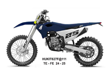 KOMPLET PLASTIKÓW (FULL KIT) Z OSŁONAMI TELESKOPÓW (AMORTYZATORÓW) HUSQVARNA TE 150 / 250 / 300 '24-'25, FE 250 / 350 / 450 / 501 '24-'25 KOLOR GRANATOWY / BIAŁY