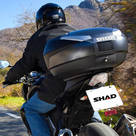 Kufer centralny motocyklowy Shad SH48 dark grey oparcie