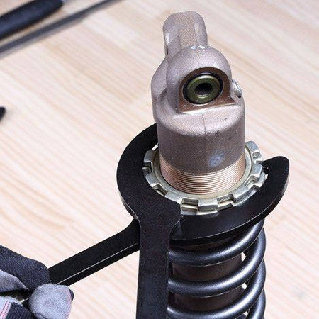 Klucz Unit do regulacji amortyzatorów tył L 82 mm