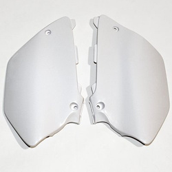 Boczki tylne yamaha yz 125/250 '02-'05 kolor biały