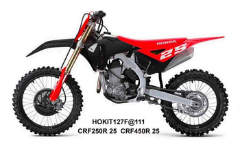 KOMPLET PLASTIKÓW (FULL KIT) Z OSŁONAMI TELESKOPÓW (AMORTYZATORÓW) HONDA CRF 250 R / 450 R '25-'26 KOLOR CZERWONY / CZARNY