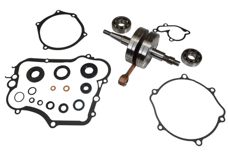 WAŁ KORBOWY YAMAHA YZ 85 '19-26 (Z ŁOŻYSKAMI I USZCZELNIACZAMI NA WAŁ ORAZ KOMPLETEM USZCZELEK NA DÓŁ SILNIKA)