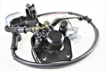 Pompa Hamulcowa Z Zaciskiem Komplet Suzuki Gn 125