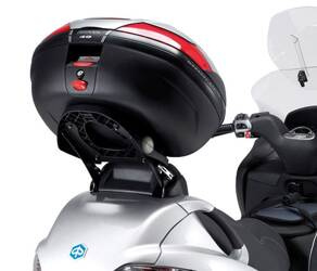 Stelaż Kufra Centralnego (Uchylny) Piaggio Mp3 125/250/300/400 '06-'11, Mp3 Touring 300/400 '11, Mp3 Business 300/500 '12-'14, Mp3 Sport 300/500 '12-'14 ( Z Płytą Monolock )