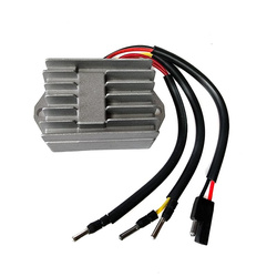 Gz 2022/08 regulator napięcia ducati monster 996 / 1000 '03-08, 750 '98-01, sport clasic 1000 '06-10, hypermotard 796 '10-12, 1100 '08-12, moto guzzi special sport 1100 '02-03,