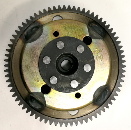 Stojan Alternatora Z Kołem Magnesowym Z Wieńcem Zębatym Am6 Alt000267