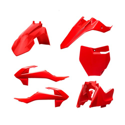 Komplet plastików gagamc 65 '21-'22 kolor czerwony