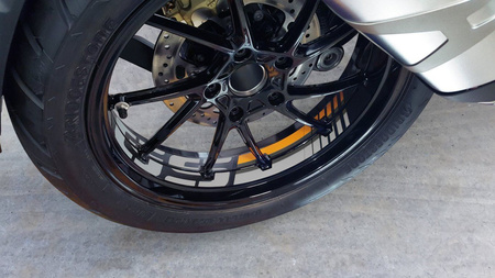 Paski na felgi puig do bmw r1200gs / r1250gs 13-22 złote