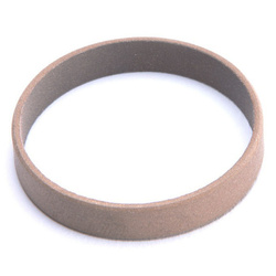 Pierścień tłoka odbicia amortyzatora przedniego 26mmx28mmx5mm (61)