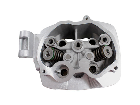 Głowica Cylindra Power Force Loncin 125 Ccm 4t