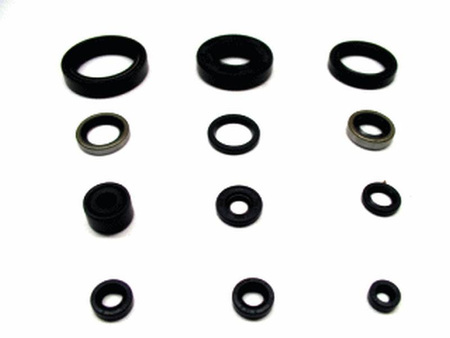 kpl.simeringów silnika suzuki rm 125'92-03