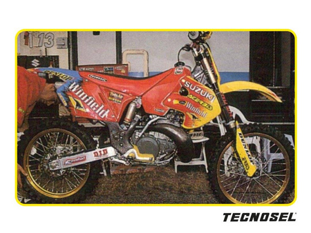 Komplet naklejek (oklein) + pokrowiec/poszycie na siedzenie suzuki rm 125/250 '99-'00, replica team suzuki '99
