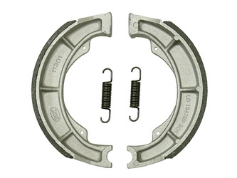 Szczęki hamulcowe suzuki lt-a/lt-f 400, ls650, dr750,gr650 tył (mc-05276)