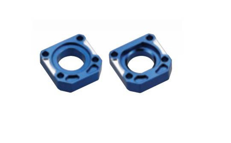 Napinacz tylnej ośki yamaha r1 '04-'10, fz1 '06-'10 kolor niebieski