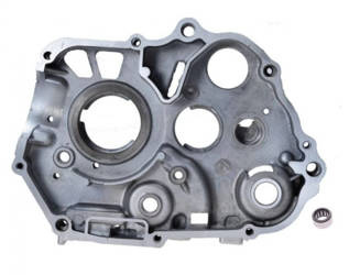 Karter silnika prawy 139Fmb 50 Łożysko igiełkowe