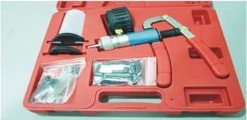 Pompa vacuum (zestaw do wymiany płynu hamulcowego)