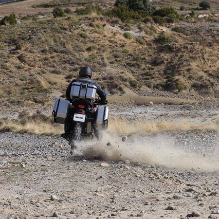 Kufer Shad Terra centralny TR37 aluminiowy