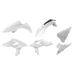 Komplet plastików beta 2t/4t '13-'17 kolor biały