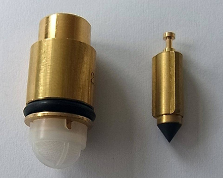 Zaworek iglicowy z gniazdem yamaha xt 350 '86-95, xt 600 '84-86 