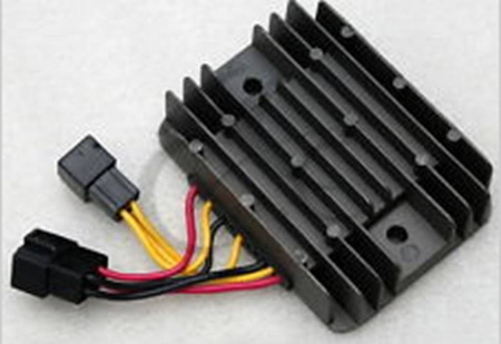 Gz 2022/08 regulator napięcia triumph daytona 675 '04-14,