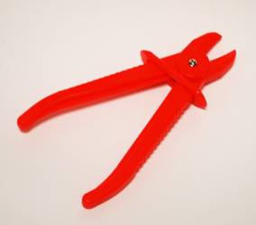 Szczypce do zaciskania przewodu paliwowego