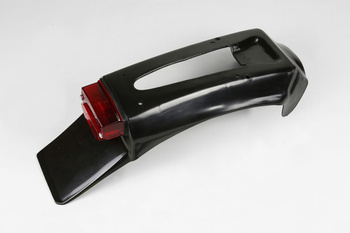 Błotnik tył (wypenienie) z lampką suzuki rm 125/250 '89-92, kolor czarny