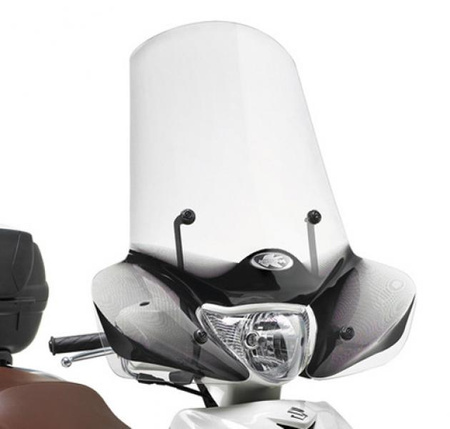 Szyba suzuki sixteen 125-150 (08-16) 56,5 x 71,5 cm przezroczysta - potrzebne mocowanie a169ak