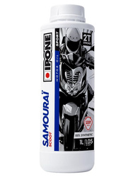 SAMOURAI SCOOT 2T OLEJ DO MIESZANKI 100% SYNTHETIC 1L (ZAPACH TRUSKAWKOWY) (AKC) (15) ZASTĘPUJE 800118