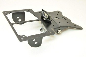 MOCOWANIE TABLICY REJESTRACYJNEJ Z OŚWIETLENIEM