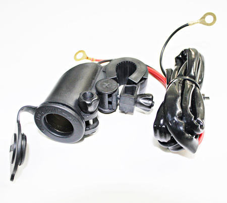 Gniazdo Zapalniczki Na Kierownicę Mzt000317