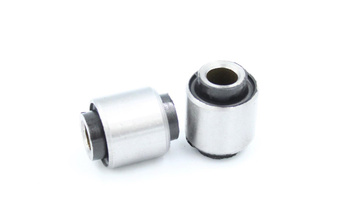 tuleja metalowo gumowa mocowania silnika w skuterach Piaggio 24/30/10