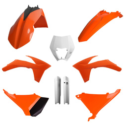 KOMPLET PLASTIKÓW (FULL KIT) KTM EXC/EXC-F '12-'13 W ZESTAWIE TABLICA PRZEDNIA (8666700002) I OSŁONY AMORTYZARORÓW (8398500002) KOLOR POMARAŃCZOWY OEM