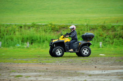 Kufer Atv Tylny 8030