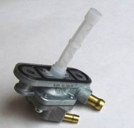 Kranik paliwa suzuki gs 550/750/850/1000/1100 '80