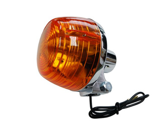 KIERUNKOWSKAZ HONDA CB 750 K FOUR '69-'74, CB 125 S '73-'79, XL 125 / 175 K '74-'78, CB 200 '74-'76, XL 250 K '72-'76, CB 350 FOUR '72-'74, CB / CM 400 '78-'81, CB / 450 K '68-'74, CB 500 K FOUR '71-'73 (OEM: 33400-292-003; 33650-418-601)