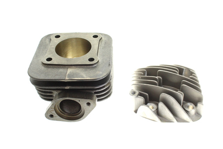 Cylinder Żeliwny Z Głowicą Power Force Sym Enjoy Jet Shark 47 Mm 2t