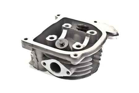 Głowica kompletna do cylindra gy6 4t 50ccm 46.5 mm (powiększone zawory) power force