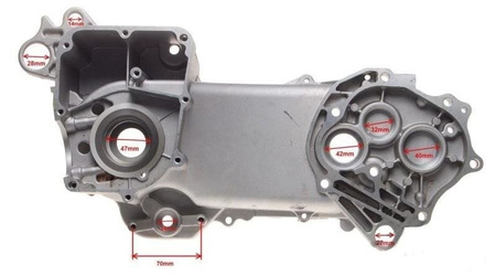 Karter silnika skutera 4T Gy6-50 139Qmb lewy Długość 400mm
