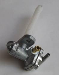 Kranik paliwa suzuki gs 450/550/650/750/850/1000/1100 '81-'83