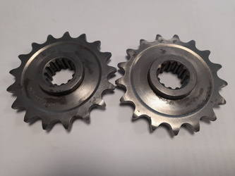 Zębatka przednia 2042 17 honda nc 750x/s/dct '14-'15, integra 750 dct '14-'15 (jtf1373.17) (łańc. 520) (204217jt)(patrz foto)