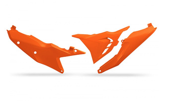 Boczki Tylne Z Pokrywą Filtra Ktm Sx 125 / 250 / 300 '23-'24, Exc 150 / 250 / 300 '24, Sx-F / Exc-F 250 / 350 / 450 / 500 '23-'24 Kolor Pomarańczowy (Strona Lewa)