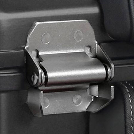 Kufer Shad Terra Black centralny TR37 aluminiowy